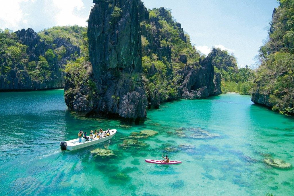 Palawan-Island-Philippines-1024x685-1024x685